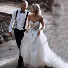 Load image into Gallery viewer, Beautiful Bohemian Wedding Dress Appliqued With 3D Flowers Tiered Tulle Skirt A-Line Bodice Very Dramatic
