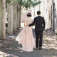Load image into Gallery viewer, Boho Blush Pink Country Wedding Dress Features Beautiful Appliques In Lace