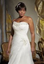 Load image into Gallery viewer, Sweetheart Mermaid Wedding Dress Organza With Crystal Chapel Train Fall and Winter Bride - A Thrifty Bride Shop