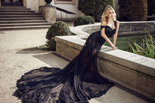 Load image into Gallery viewer, Sexy Mermaid Alternative/Goth Bride Dress Vintage Lace V Neck And Backless