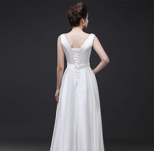 Load image into Gallery viewer, Stunning Wedding Dress With Crystal Belt And Pockets Customized Sizes - A Thrifty Bride Shop