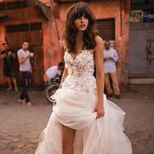 Load image into Gallery viewer, Elegant Princess A Line Wedding Dress Strapless Lace Appliques White/Ivory Full Tulle Skirt - A Thrifty Bride Shop