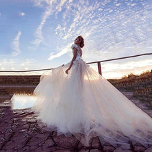 Load image into Gallery viewer, Luxury Tulle A-line Wedding Dress Sexy And Sophisticated Backless Featuring  3D Lace Flowers