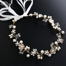 Load image into Gallery viewer, Elegant Bridal Hair Accessory Made With Faux Crystal And Pearls