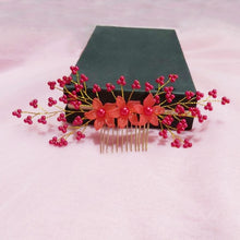 Load image into Gallery viewer, Elegant Bridal Hair Accessory Made With Faux Crystal And Pearls