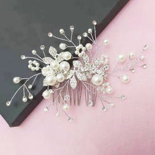 Load image into Gallery viewer, Elegant Bridal Hair Accessory Made With Faux Crystal And Pearls
