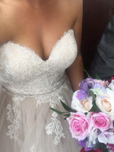 Load image into Gallery viewer, Plus Size Sweetheart Bridal Dress  Design Cascading Ruffles And Lace Applique