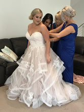 Load image into Gallery viewer, Plus Size Sweetheart Bridal Dress  Design Cascading Ruffles And Lace Applique