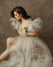 Load image into Gallery viewer, Tulle Maternity Dress For Photo Shoot