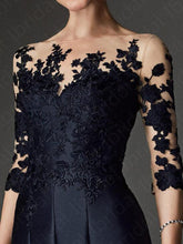 Load image into Gallery viewer, Stunning Mother Of The Bride/Groom Bridal Dress
