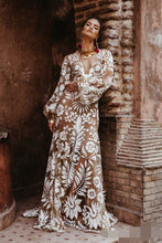 Load image into Gallery viewer, Vintage Bohemian Wedding Dress Sexy Backless With Sweep Train And Long Sleeves