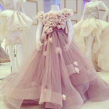 Load image into Gallery viewer, Fascinating Flower Girl Dress Sleeveless Court Train Handmade Flowers And Tulle Skirt - A Thrifty Bride Shop