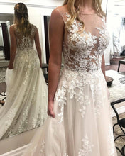 Load image into Gallery viewer, Beautiful Beach Wedding Dress Tulle With Appliques A Line Boho Inspired Free Shipping - A Thrifty Bride Shop