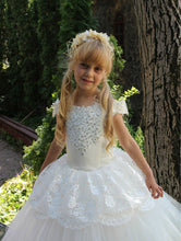 Load image into Gallery viewer, New Ball Gown Cap-sleeve Boat neckline First Communion  Lace Beads Flower Girl Dress - A Thrifty Bride Shop