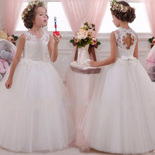 Load image into Gallery viewer, Pretty Flower Girl Dress with Applique and Taffeta fabric Free Shipping - A Thrifty Bride Shop