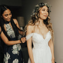 Load image into Gallery viewer, Lace Tulle Country Bridal Dress Back Lace Up Vestido de Noiva Off The Shoulder Gown Floor Length Robe De Mariee - A Thrifty Bride Shop